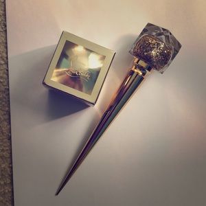 Christian louboutin goldomania nail colour